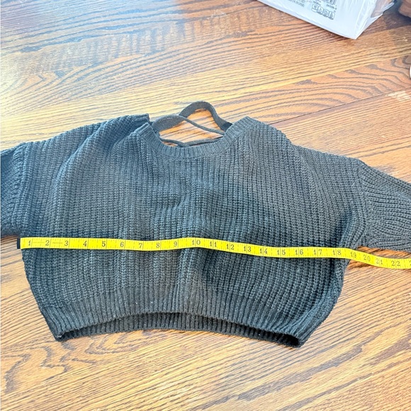 Shein Crop Sweater w Lace up Back - Picture 2 of 5